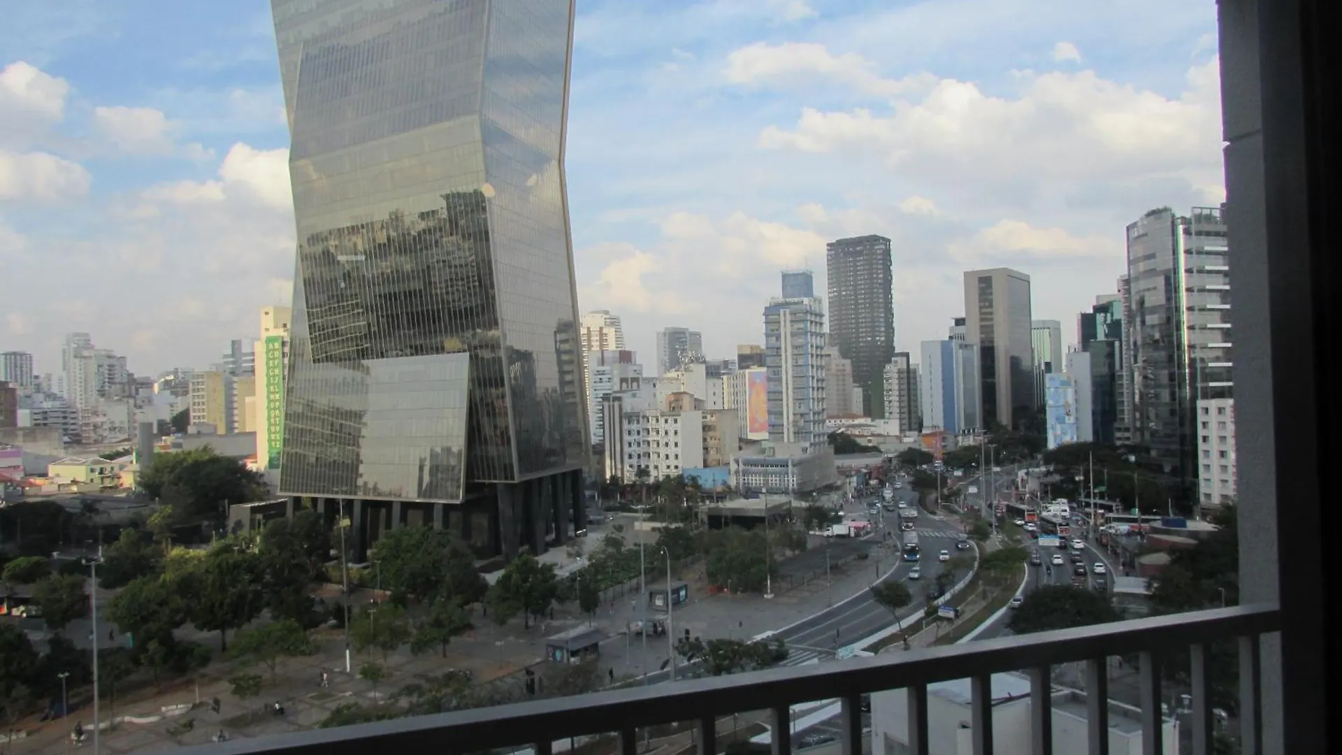 Stay Houx , Metro Faria Lima, Pinheiros-Sp Sao Paulo Brazil